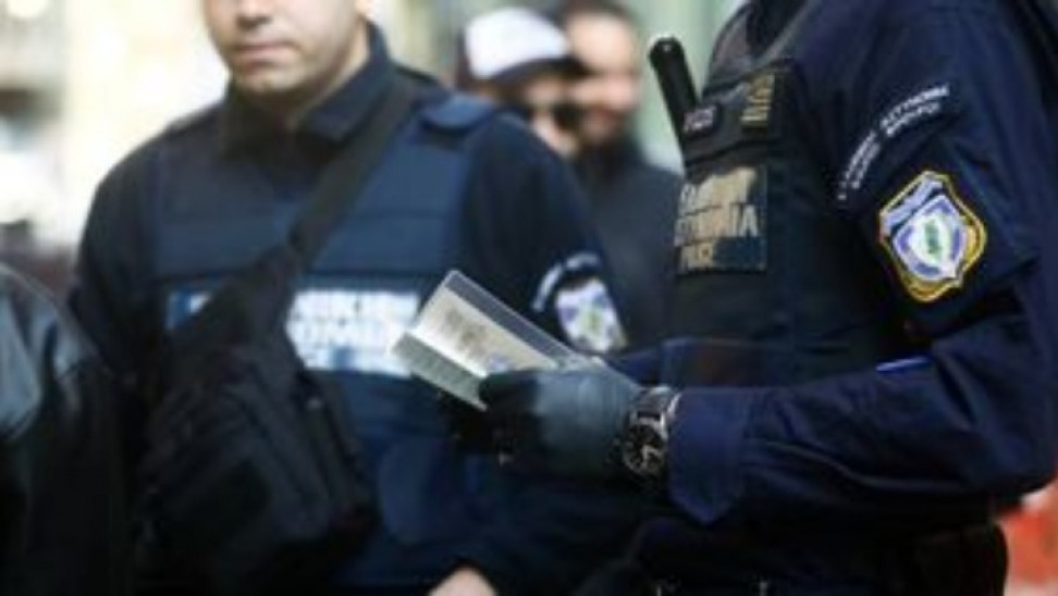 Κέρκυρα: 55χρονος φέρεται να γρονθοκόπησε αστυνομικό που τον παρότρυνε να φορέσει μάσκα