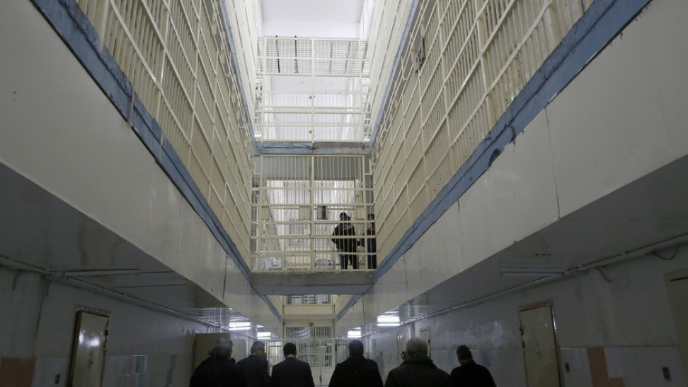 Συναγερμός από απόπειρα απόδρασης στις φυλακές νέων Αυλώνα