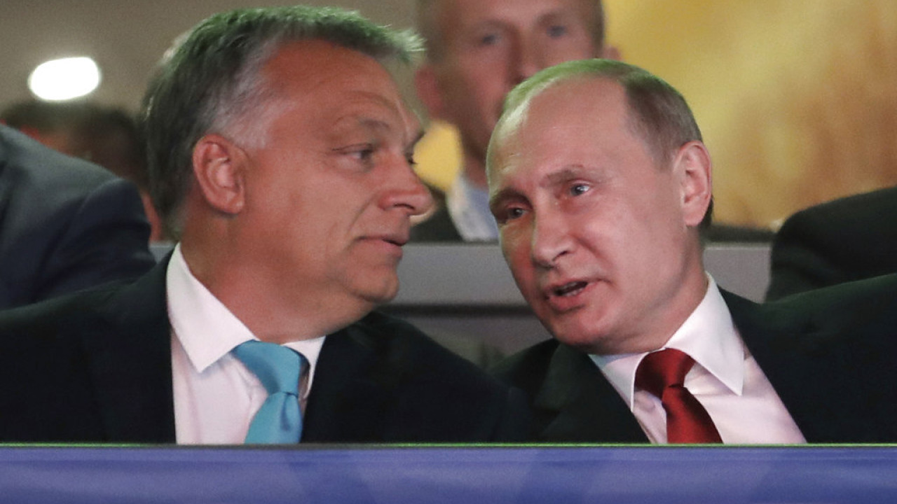 Ο Όρμπαν αψηφά την ΕΕ: «Όχι» σε κυρώσεις, θα συνεχίσει να χορηγεί βίζες στους Ρώσους