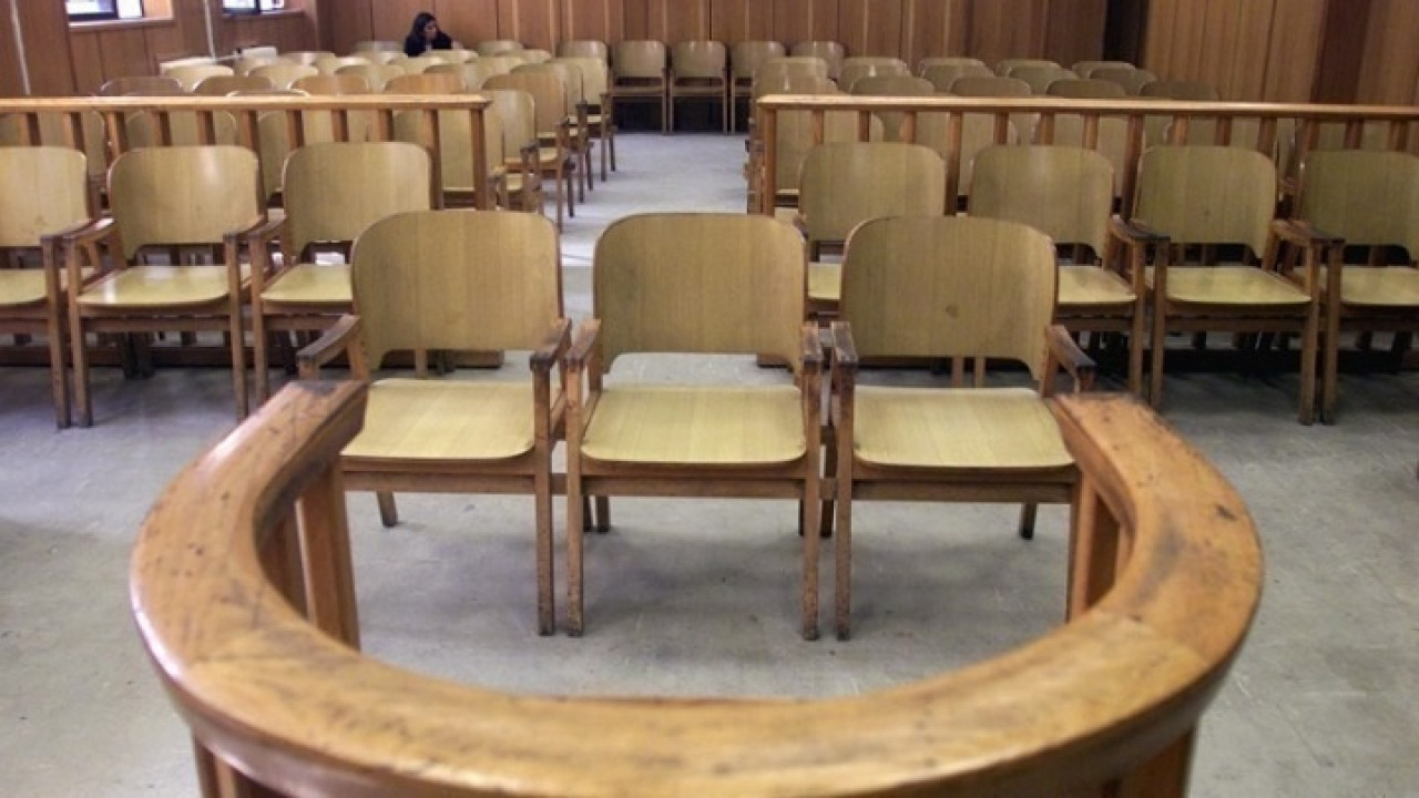 Δικαστήρια Πάτρας: Ισχυρά μέτρα ασφαλείας στη δίκη για τη δολοφονία της συζύγου του ζακυνθινού Ντίμη Κορφιάτη