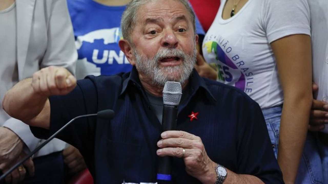 Εκλογές στη Βραζιλία: Σημαντικό προβάδισμα Λούλα έναντι του Μπολσονάρου δείχνει νέα δημοσκόπηση