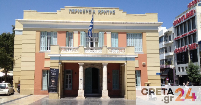 Κρήτη: Παρατείνεται ο χρόνος υποβολής αιτήσεων για χορήγηση αδειών και θέσεων στο πλανόδιο εμπόριο
