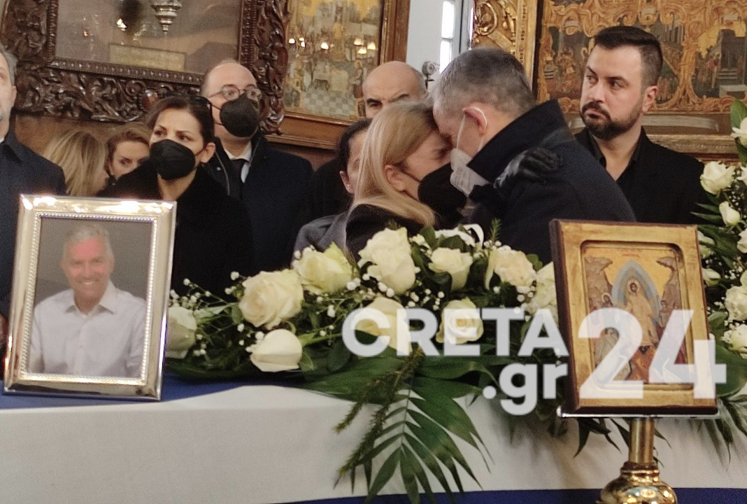 Η Κρήτη αποχαιρετά τον Μανούσο Βολουδάκη