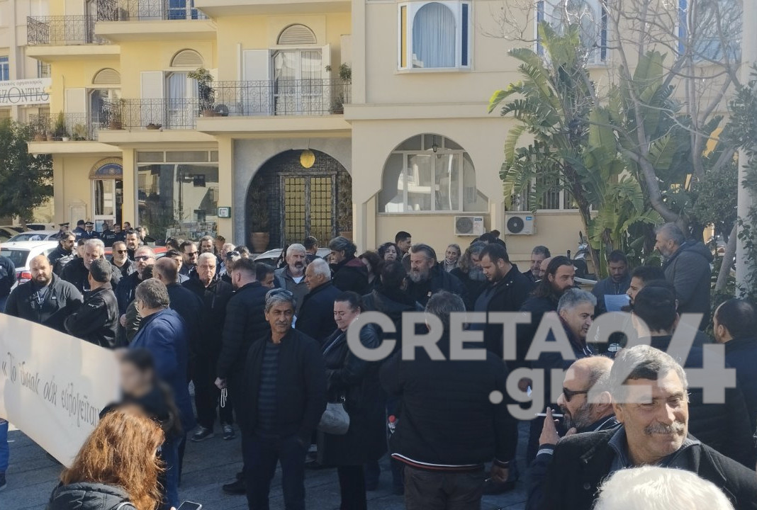 Συγκέντρωση διαμαρτυρίας από κτηνοτρόφους στον Άγιο Μηνά για τα βοσκοτόπια