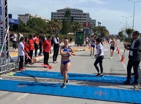 Στίβος: «Χρυσή» η Ντρισμπιώτη στο Βαλκανικό μέσα στην Τουρκία – Στην 3η θέση η Φιλτισάκου