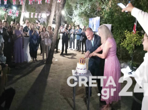 Τα επίσημα γενέθλια του Βασιλιά Καρόλου για πρώτη φορά στο Ηράκλειο – Οι στενοί δεσμοί με την Κρήτη (εικόνες)