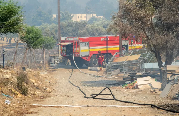 Πυρκαγιά στον Ασπρόπυργο Αττικής