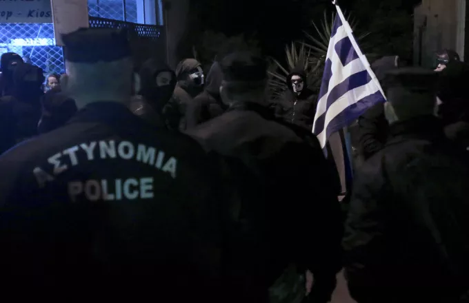 Έκρηξη ρατσιστικής βίας στην Κύπρο | ΣΚΑΪ