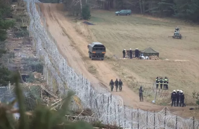Η Πολωνία διαψεύδει ότι ελικόπτερό της μπήκε στον εναέριο χώρο της Λευκορωσίας