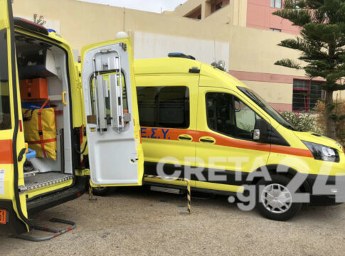 Τέσσερα νέα ασθενοφόρα σε Κέντρα Υγείας της Κρήτης