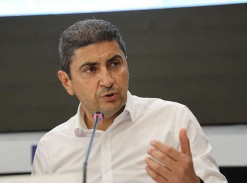 Ο χαιρετισμός του Λευτέρη Αυγενάκη στην εκδήλωση για την παγκόσμια ημέρα πρόληψης κατά του καρκίνου του μαστού