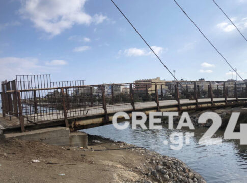 Πεζογέφυρα Καράβολα: Έργο – καθρέφτης της φθοράς του χρόνου και της … απουσίας παρεμβάσεων συντήρησης