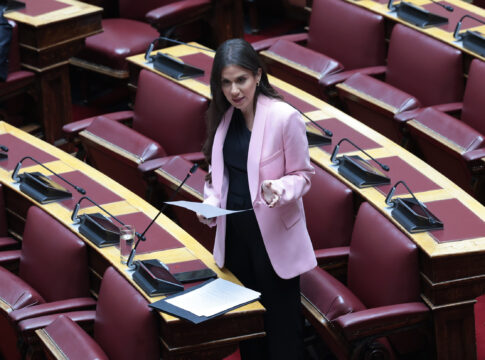 Ελένη Βατσινά: Με το νέο χρόνο, έτοιμη η μελέτη για το ιστορικό κτίριο του Δημοτικού Σχολείου Θραψανού