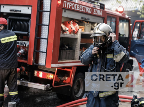 Κρήτη: Τροχόσπιτο τυλίχθηκε στις φλόγες