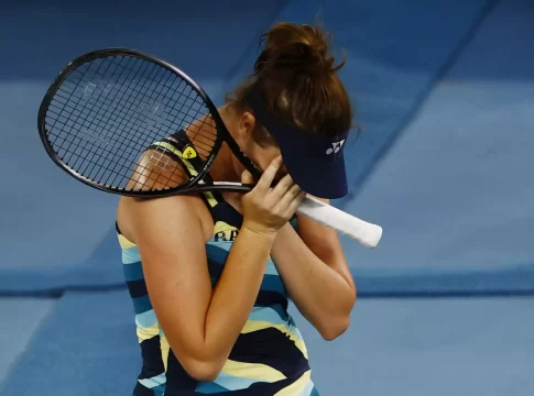 Australian Open: H 19χρονη Λίντα Νόσκοβα απέκλεισε την Ίγκα Σφιόντεκ
