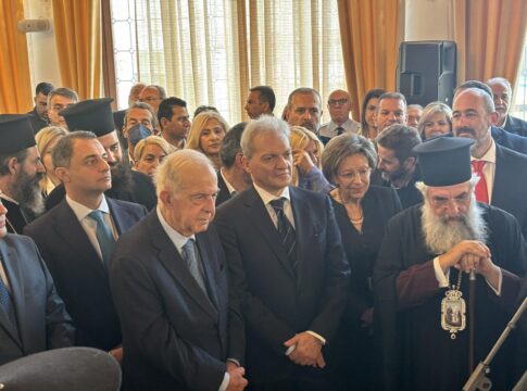 Έκοψαν τη βασιλόπιτα στο δήμο Ηρακλείου