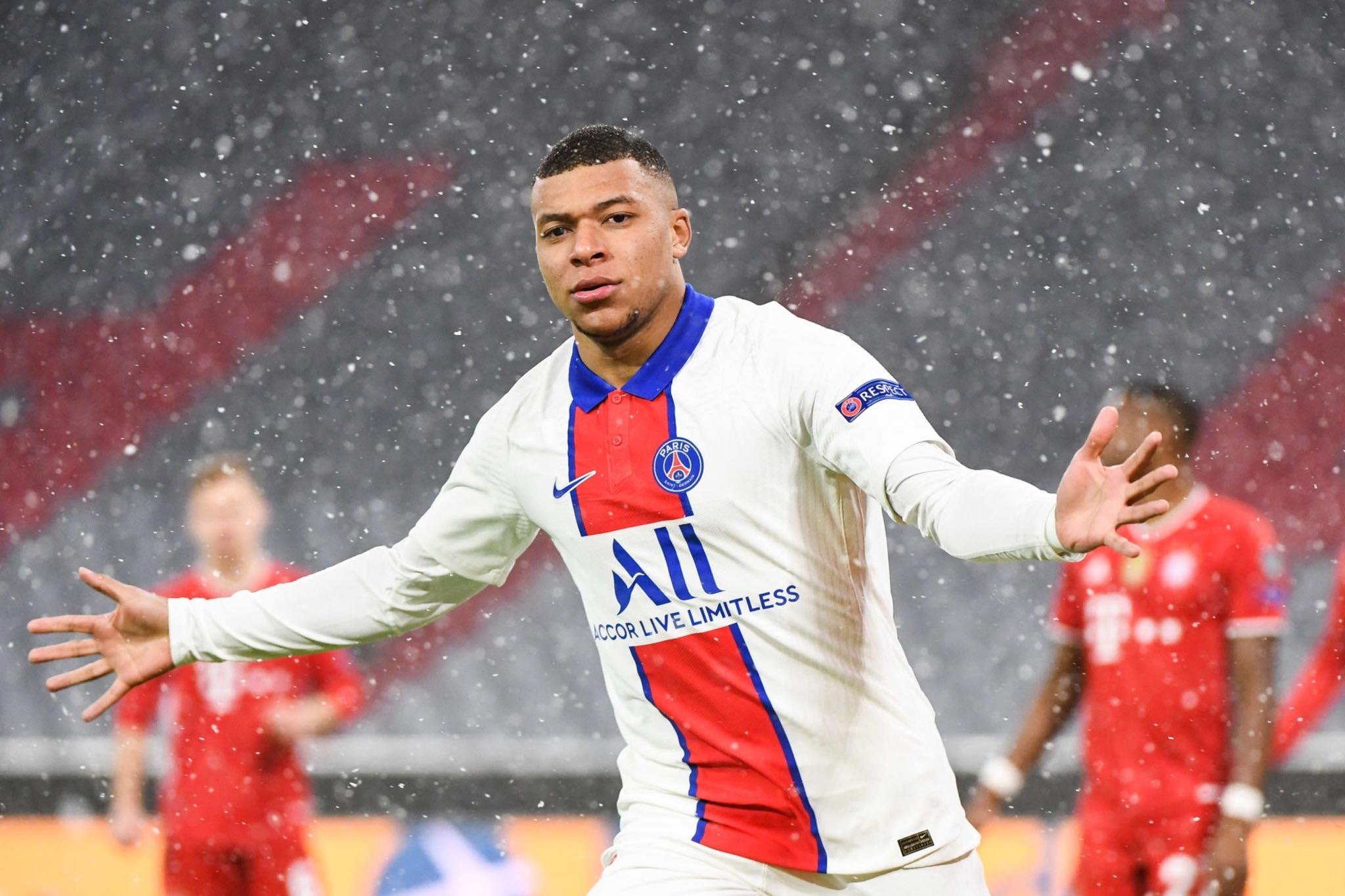 Ένα δις(!) σε Εμπαπέ η Παρί