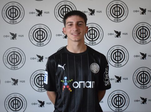 Επαγγελματίας ο Α. Αδαμάκης