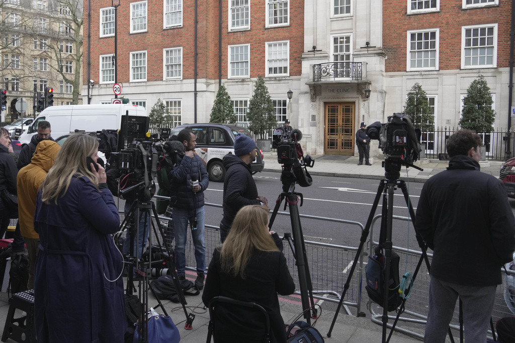 &phi;&epsilon;&rho;&sigmaf;&phi;&sigmaf;&rho;