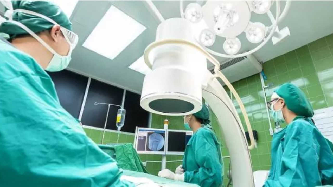 Γεωργιάδης: Έρχεται ΚΥΑ για τα τα απογευματινά χειρουργεία στο ΕΣΥ - Πόσο θα κοστίζουν