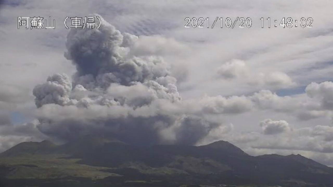 Ιαπωνία: Έκρηξη ηφαιστείου σε νοτιοδυτικό νησί της χώρας