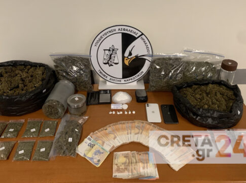 Ηράκλειο: Η έφοδος των αστυνομικών σε διαμέρισμα αποκάλυψε κάνναβη, κοκαΐνη και χιλιάδες ευρώ