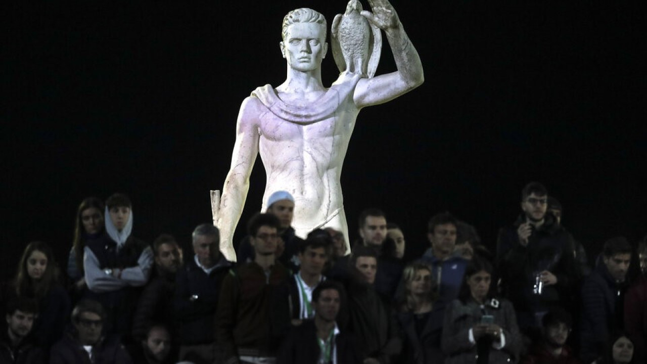 Ιταλία - φασιστικοί χαιρετισμοί: «Είναι ρωμαϊκό χαιρετισμός και δεν είναι πάντα αδίκημα»