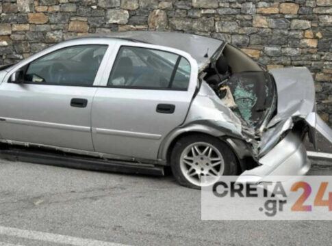 Κλειστό το Κουρταλιώτικο Φαράγγι μετά την «προσγείωση» βράχου σε αυτοκίνητο