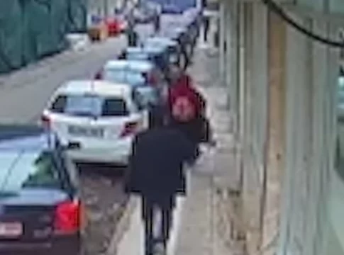 Κρήτη: Νεαρή μητέρα κατήγγειλε επίθεση με βελόνα – Δείτε βίντεο