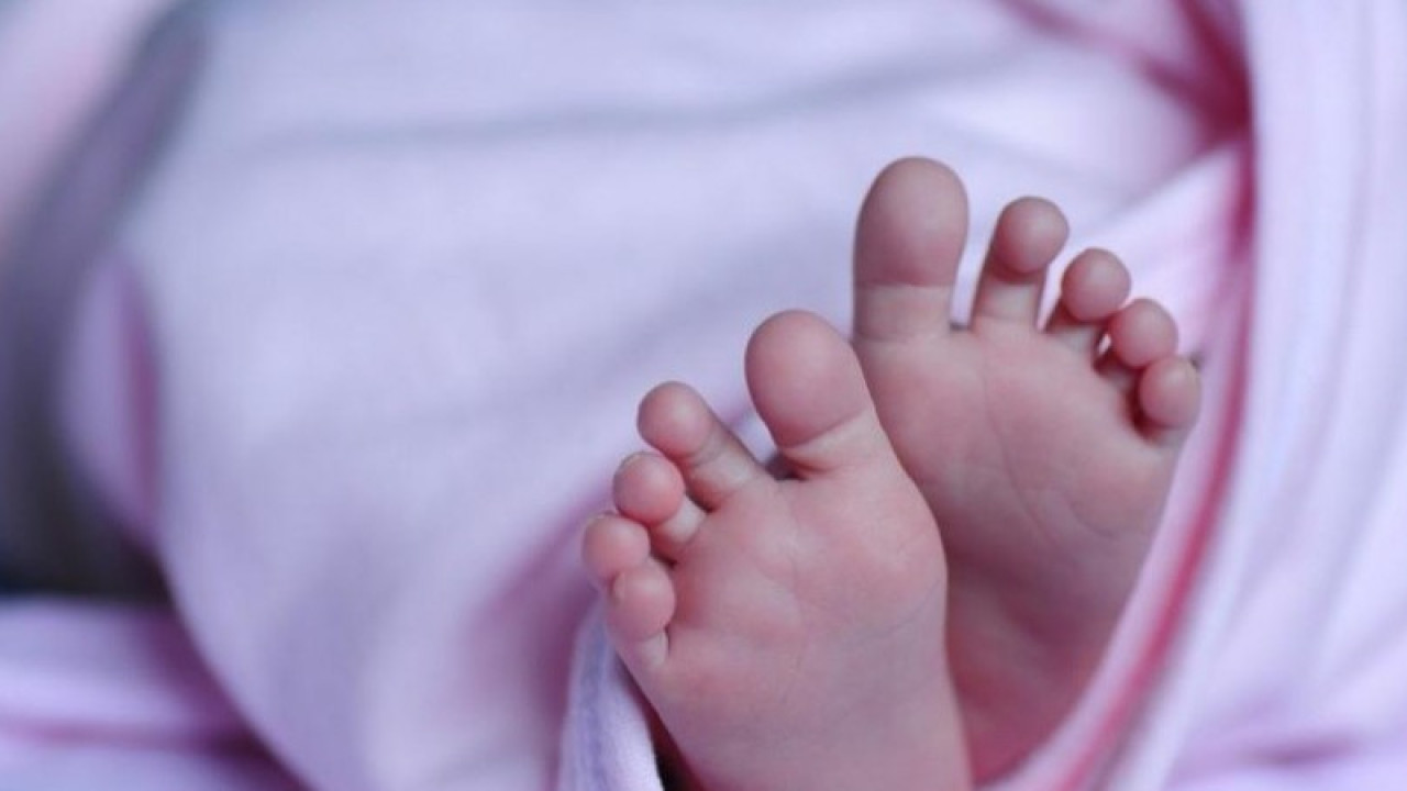 Μακροχώρι Ημαθίας: Αντιμετώπιζε ψυχολογικά προβλήματα η μητέρα του βρέφους - Ήταν μαθήτρια στην τραγική τάξη του 2003