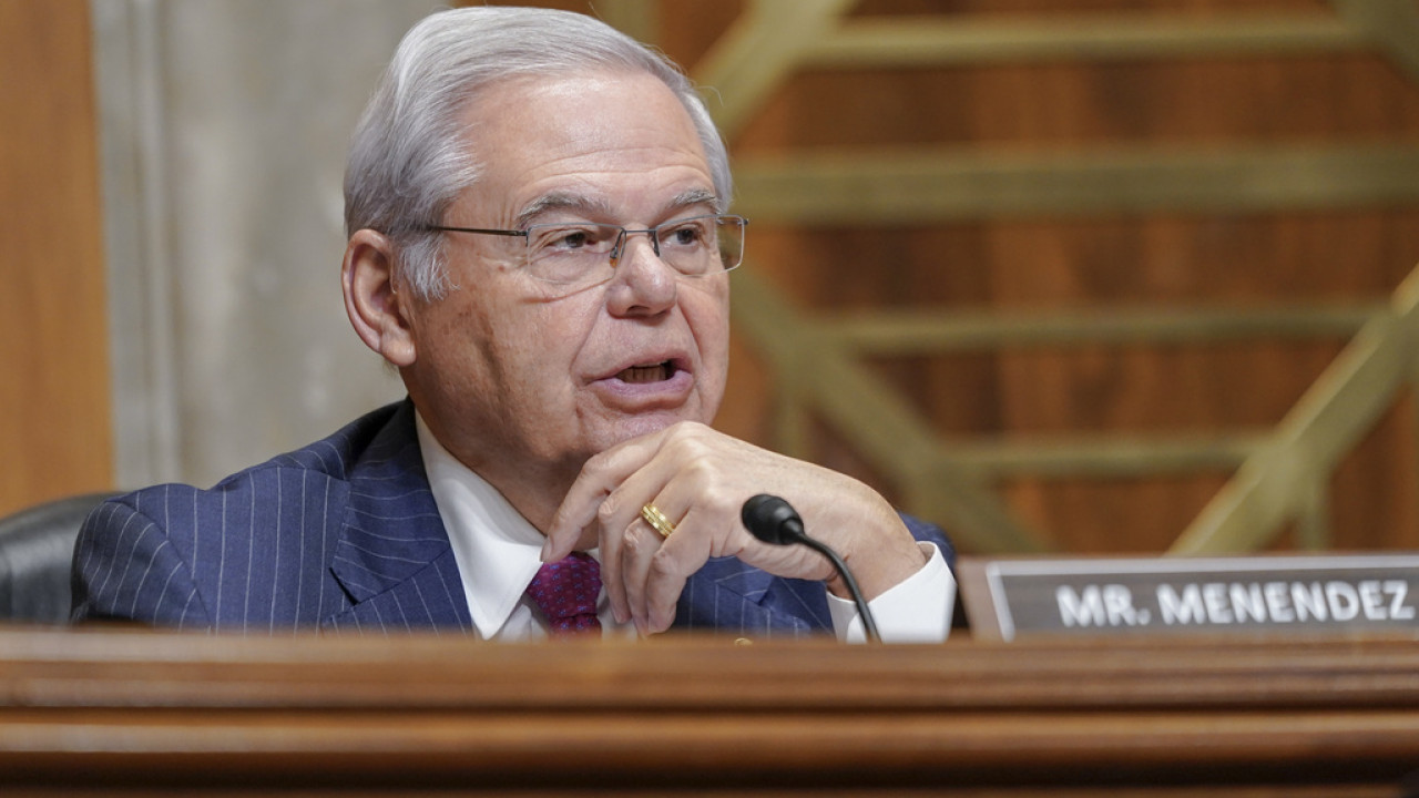 Μενέντεζ: Ομιλία στη Γερουσία - Απάντηση στις κατηγορίες