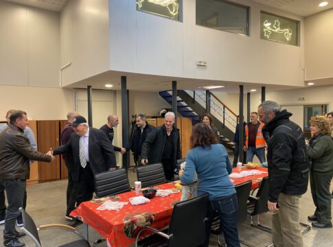 Νυχτερινή επίσκεψη στη Δημοτική Αστυνομία και την Υπηρεσία Πολιτικής Προστασίας ο Αλέξης Καλοκαιρινός