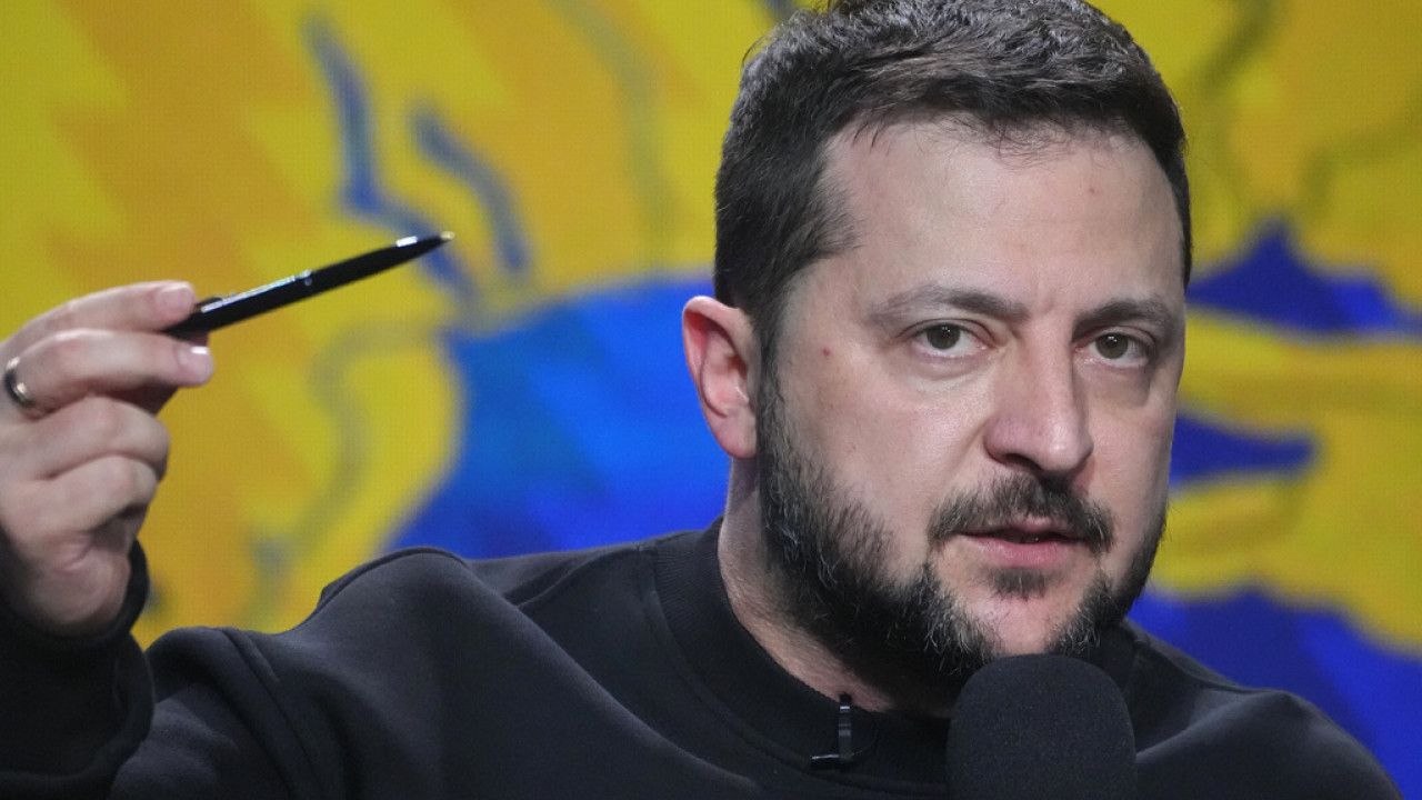 Ο Ζελένσκι κατηγορεί τη Ρωσία ότι παίζει με τις ζωές ουκρανών αιχμαλώτων πολέμου