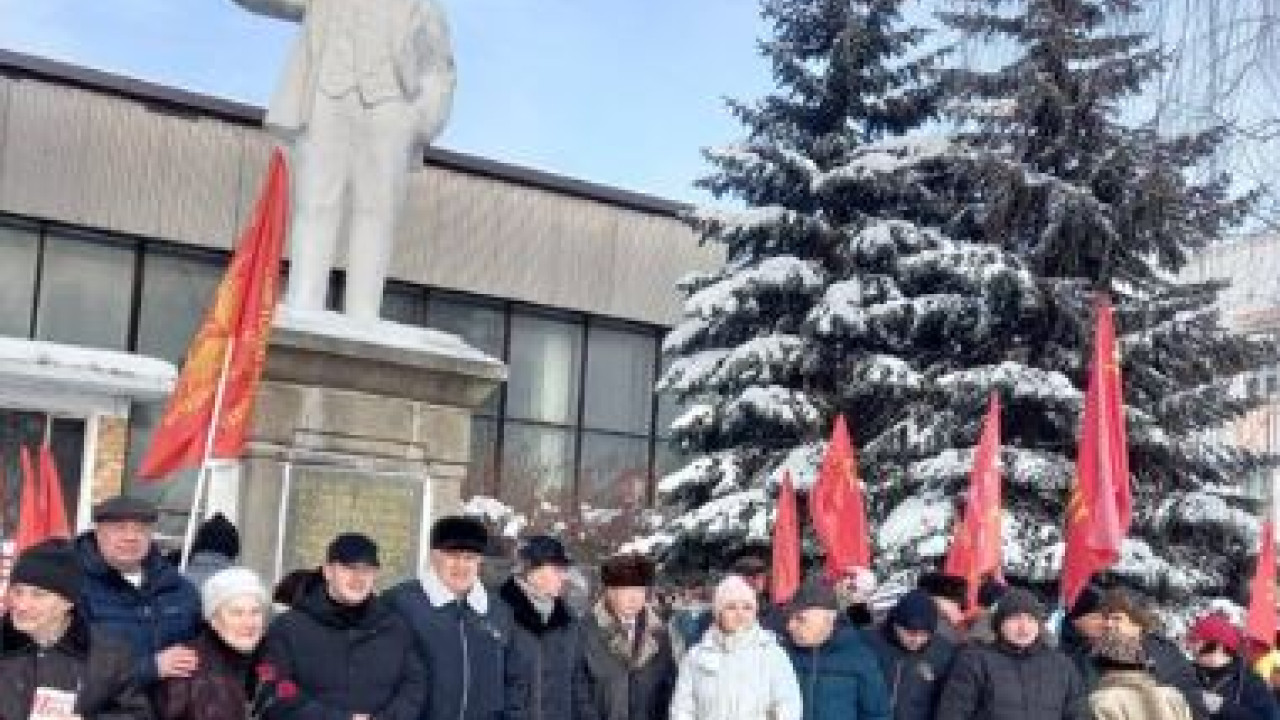 Ρωσία: Νοσταλγοί του Λένιν τίμησαν τα 100 χρόνια από τον θάνατό του