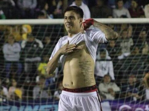 Τρόμος σε γήπεδο – Εκτέλεσαν με 6 σφαίρες 31χρονο ποδοσφαιριστή την ώρα του αγώνα