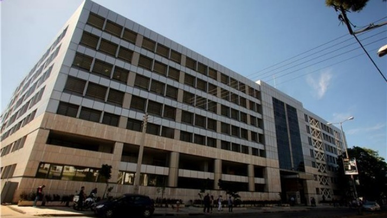 Άνοιξε η πλατφόρμα για αιτήσεις άδειας διαμονής σε πολίτες τρίτων χωρών