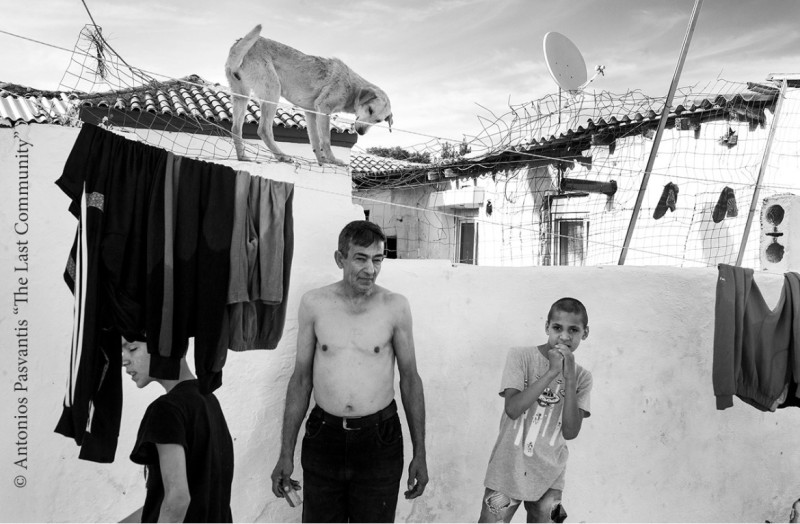 &phi;&omega;&tau;&omicron;