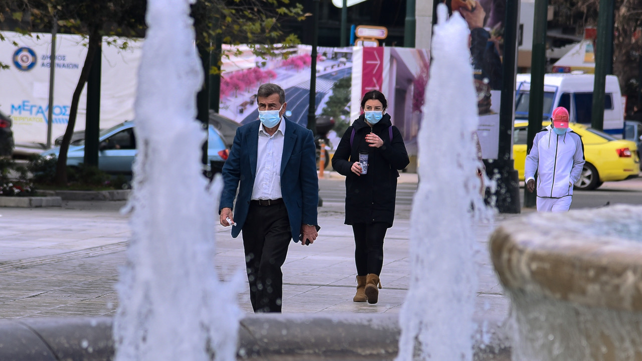 ΕΟΔΥ: 18 νεκροί από κορωνοϊό, και 8 από γρίπη Α – Επικρατεί η υποπαραλλαγή ΒΑ.2 της Όμικρον