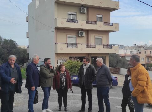 Επίσκεψη των Αντιδημάρχων Παιδείας και Τεχνικών Έργων σε Σχολικές Μονάδες του Δήμου Ηρακλείου