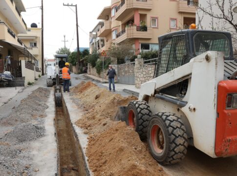 Εργασίες εκσκαφής και αποκατάστασης τομών από τη ΔΕΥΑΗ