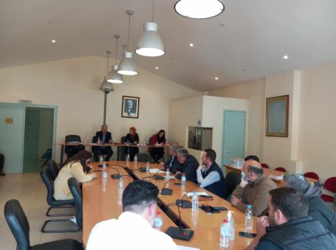 Γιάννης Αθανασάκης: Κληρονομιά αγωγές χιλιάδων ευρώ και προμήθειες που προβληματίζουν