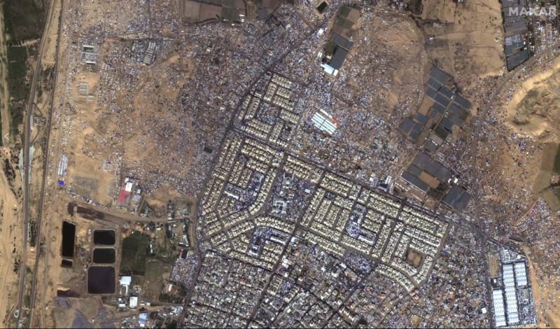 Η Αίγυπτος σηκώνει τείχος στα σύνορα με τη Λωρίδα της Γάζας – Δορυφορικές φωτογραφίες 
