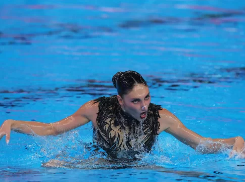 Η Ευαγγελία Πλατανιώτη κατέκτησε το χρυσό μετάλλιο στην καλλιτεχνική κολύμβηση