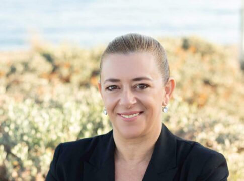 Η τοποθέτηση της Μαρίας Καναβάκη στο δημοτικό συμβούλιο Ηρακλείου: “Ο Δήμος Ηρακλείου δεν κατέρρευσε και δεν θα τον αφήναμε να καταρρεύσει – Γιατί καταψηφίσαμε το τεχνικό πρόγραμμα”