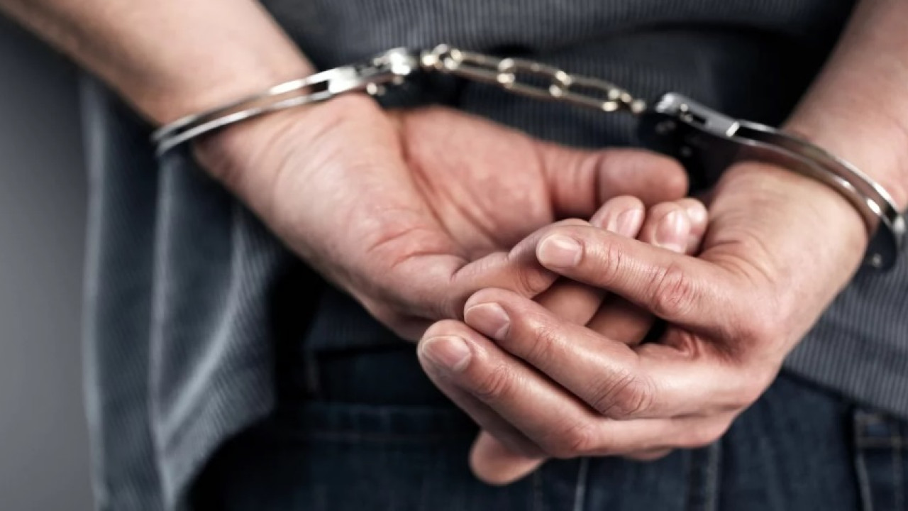 Κόρινθος: Άγρια συμπλοκή στο λιμάνι - Στο νοσοκομείο δύο 16χρονοι - 4 συλλήψεις