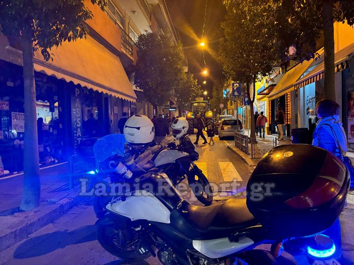 Λαμία: Τρελή πορεία τρακτέρ στο κέντρο της πόλης (φωτογραφίες) 