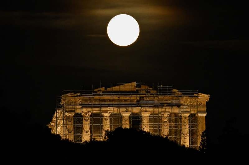 &pi;&alpha;&nu;&sigma;&epsilon;&lambda;&eta;&nu;&omicron;&sigma;