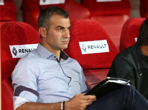 Παρελθόν και επίσημα ο Μελ, ξεκινά η “εποχή” Δέλλα