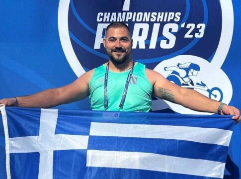 Στα Εμιράτα για δύο αγώνες ο Μανώλης Στεφανουδάκης