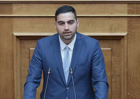 Στη Βουλή η εναρμόνιση των τελών κυκλοφορίας των τουριστικών λεωφορείων με τα ΚΤΕΛ